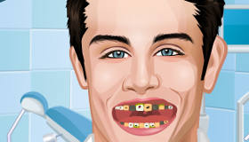 Tomas from Violetta at the Dentist